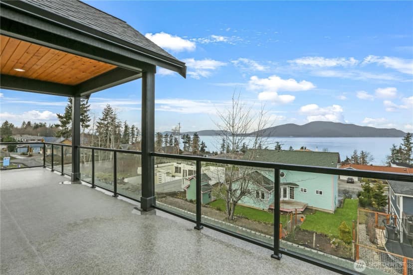 Property photo for 3706 W 3rd Street, Anacortes photo 34