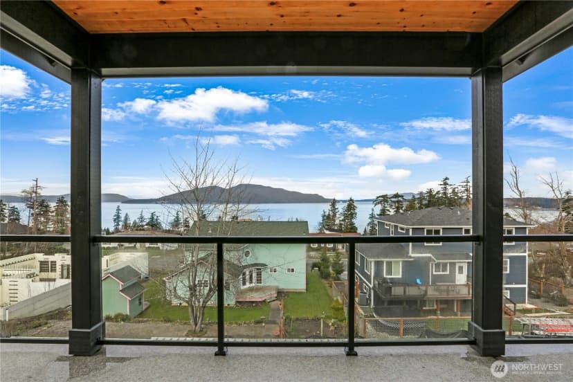 Property photo for 3706 W 3rd Street, Anacortes photo 32
