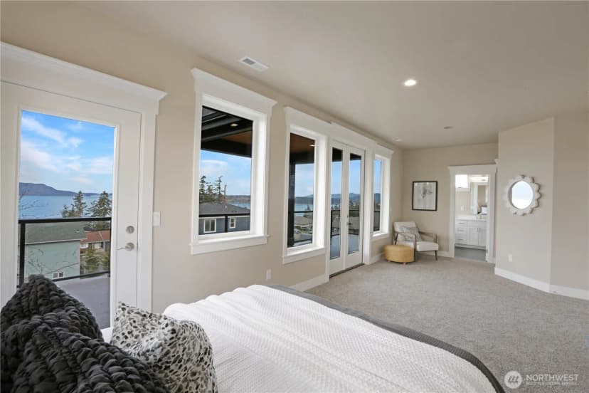 Property photo for 3706 W 3rd Street, Anacortes photo 31