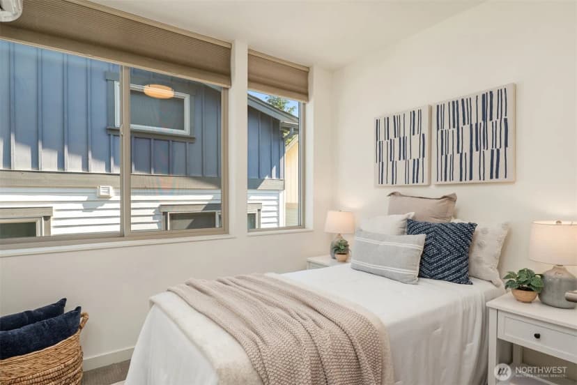 Property photo for 464 Ne Maple Leaf Place #b, Seattle photo 18