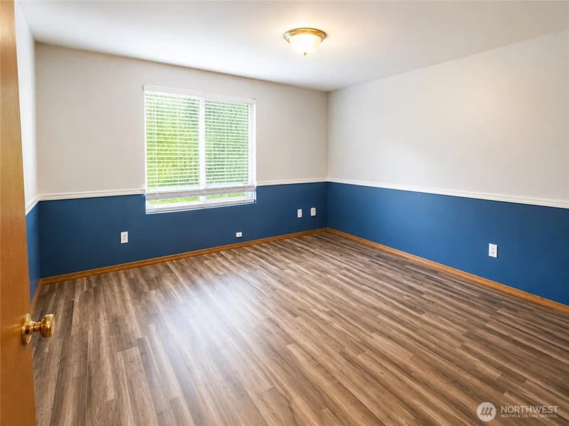 Property photo for 1671 Dickinson Avenue, Shelton photo 13