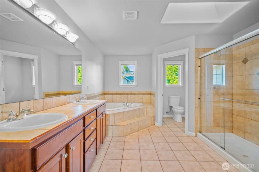 Property photo for 13816 12th Drive Se, Mill Creek photo 29