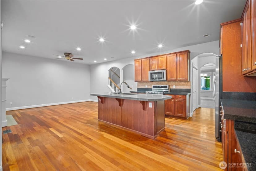 Property photo for 13816 12th Drive Se, Mill Creek photo 12