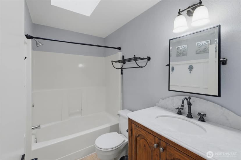 Property photo for 528 Seahawk Street Se, Lacey photo 20
