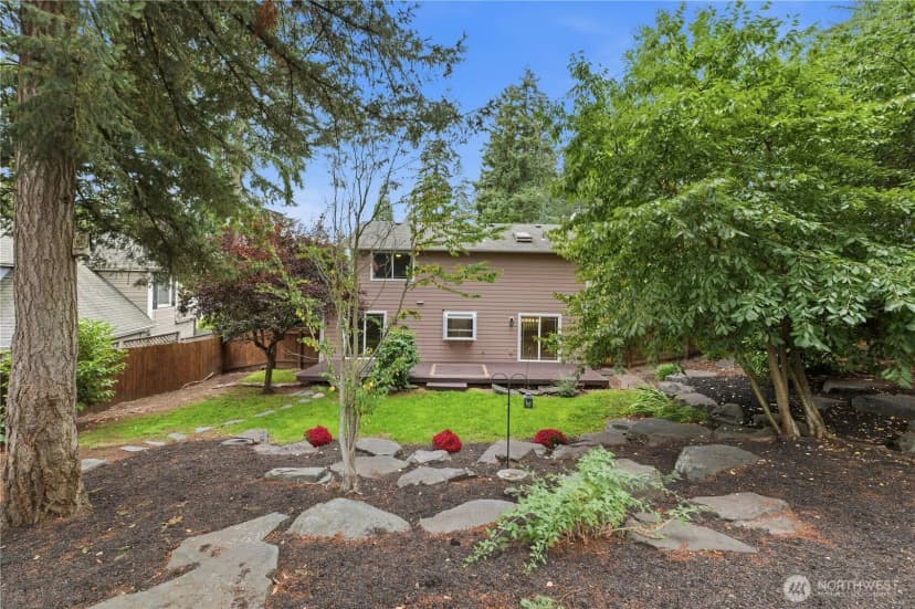 Property photo for 528 Seahawk Street Se, Lacey photo 27