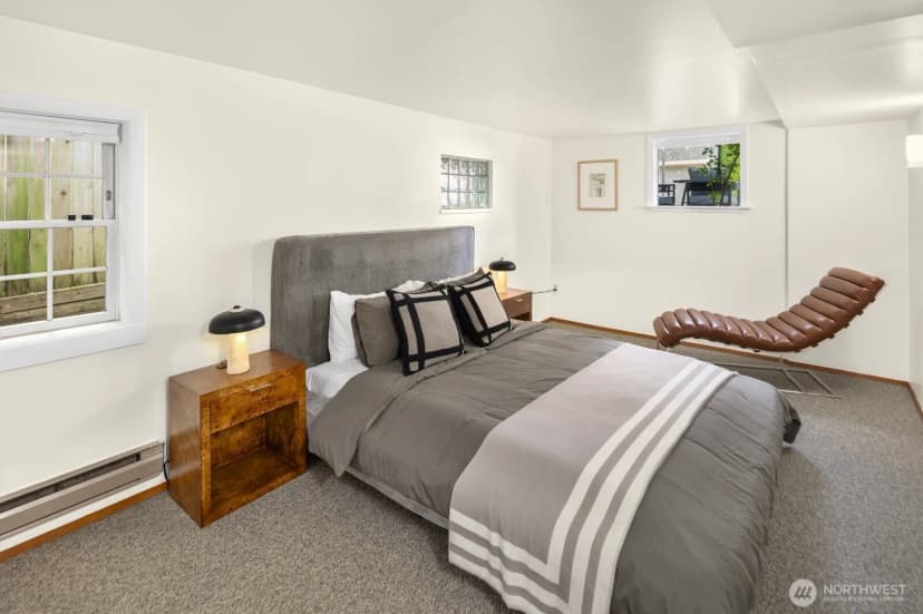 Property photo for 6322 5th Avenue Ne, Seattle photo 22