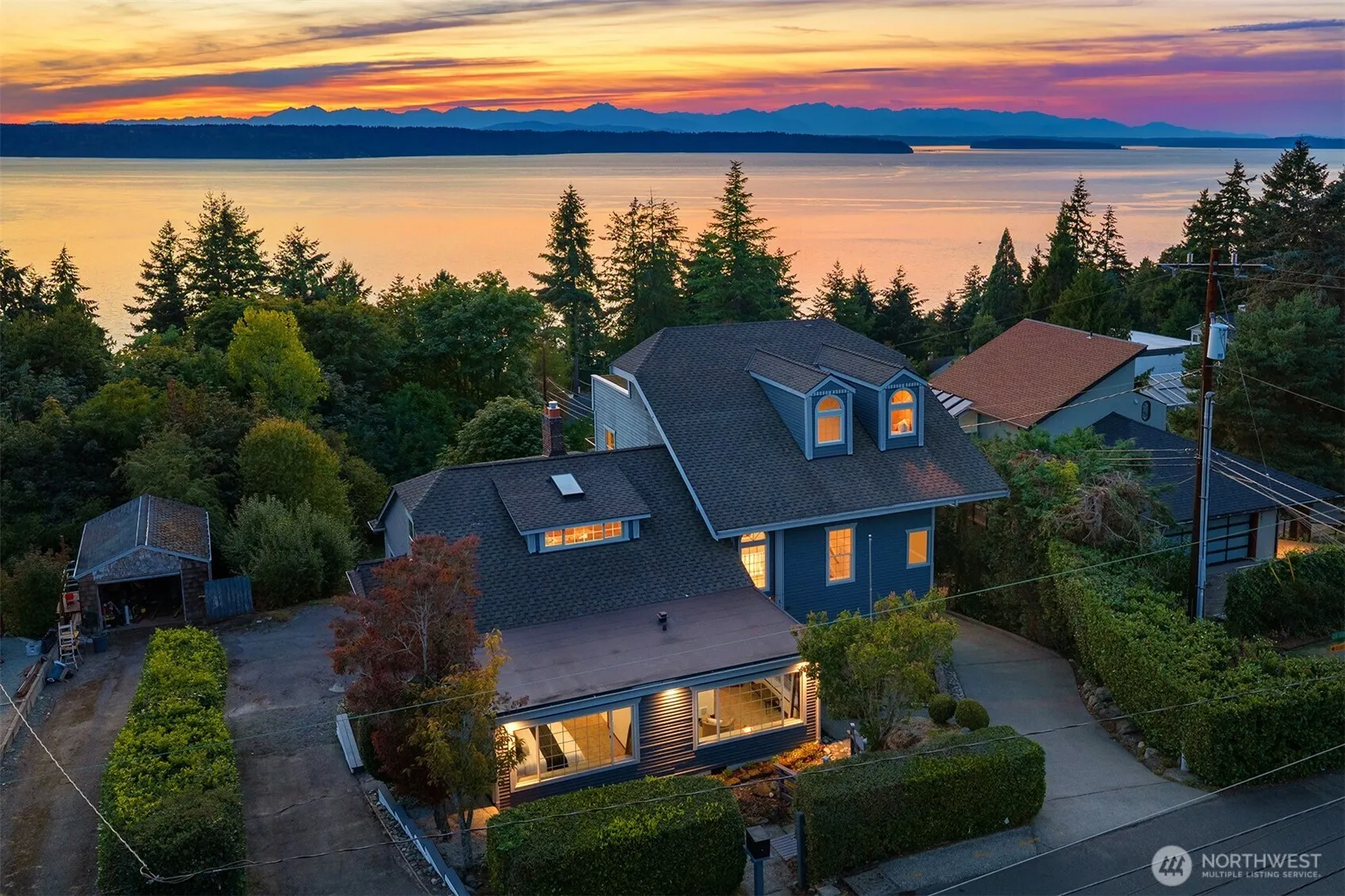 Property photo for 15901 23rd Avenue Sw, Burien