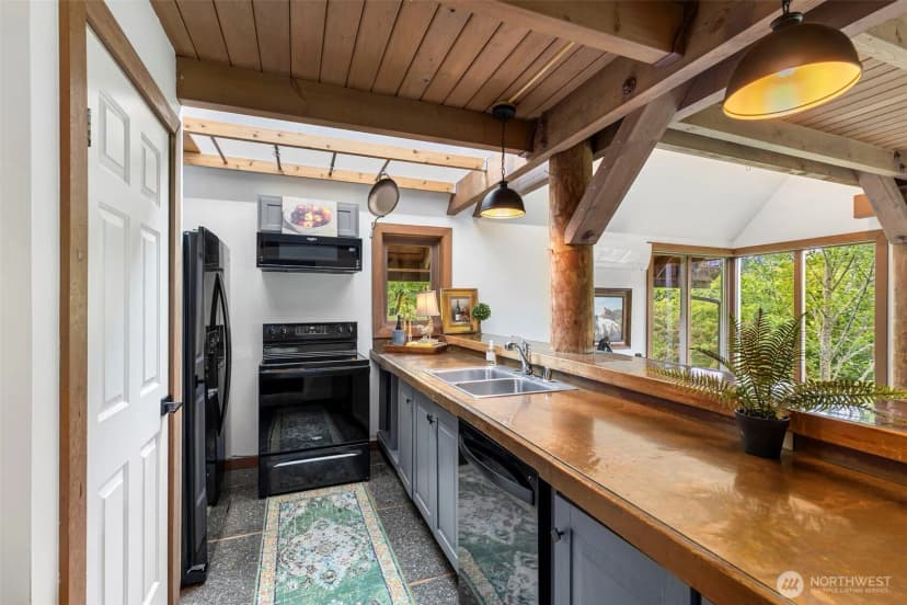 Property photo for 4701 New Sweden Ave Ne, Bainbridge Island photo 29