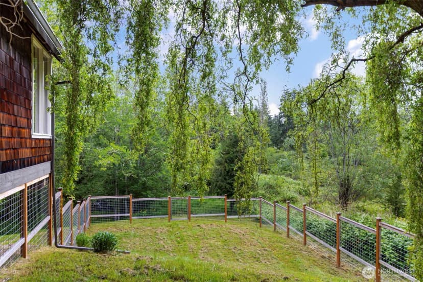 Property photo for 4701 New Sweden Ave Ne, Bainbridge Island photo 13