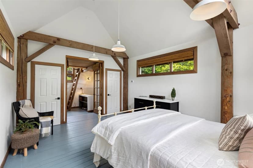 Property photo for 4701 New Sweden Ave Ne, Bainbridge Island photo 38