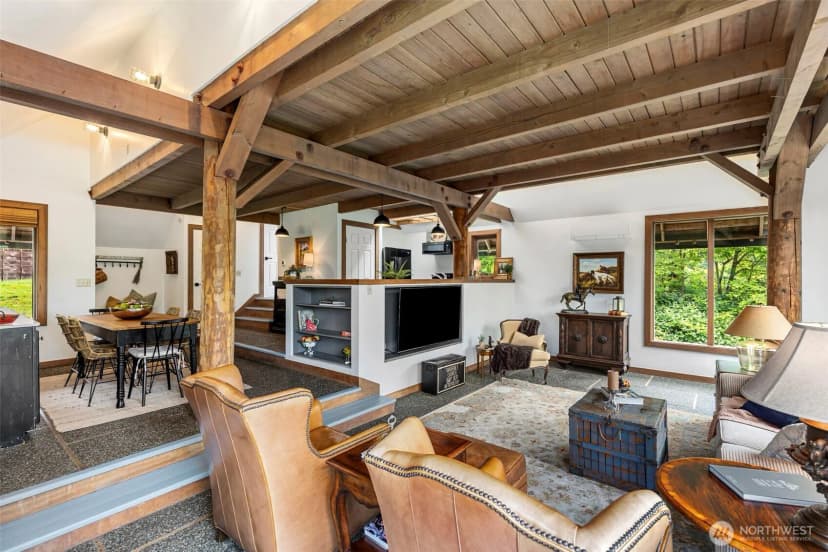 Property photo for 4701 New Sweden Ave Ne, Bainbridge Island photo 3