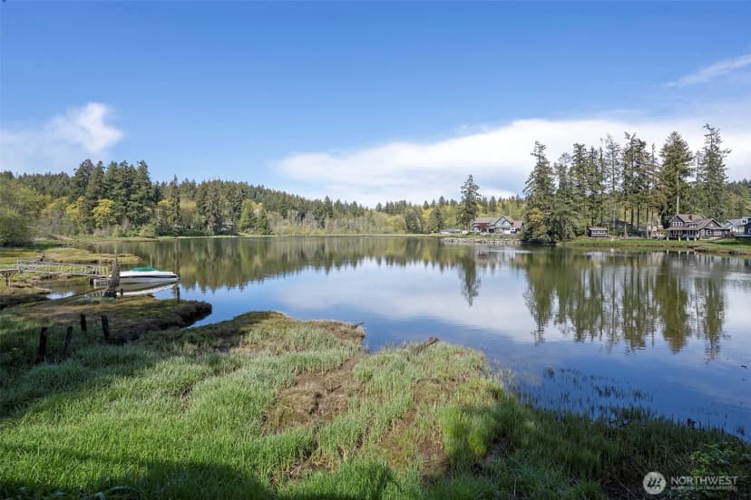Property photo for 5911 Lagoon Lane Nw, Gig Harbor photo 2