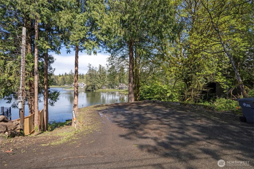Property photo for 5911 Lagoon Lane Nw, Gig Harbor photo 6