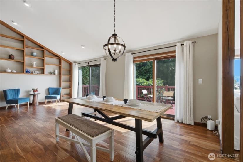 Property photo for 242 W Lake Sammamish Parkway Se, Bellevue photo 10