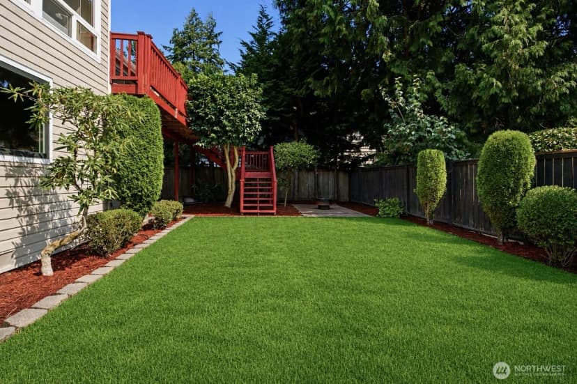 Property photo for 242 W Lake Sammamish Parkway Se, Bellevue photo 32