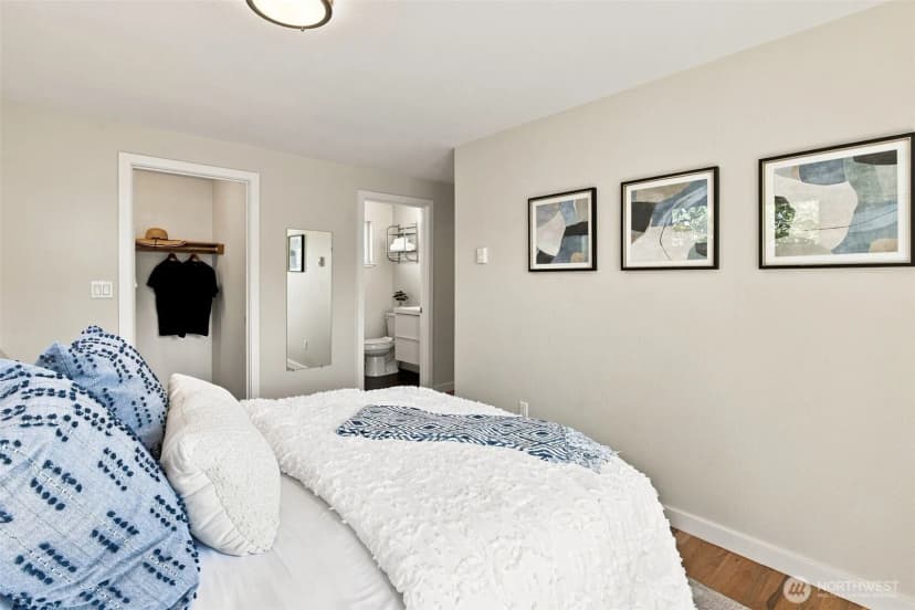 Property photo for 4511 Cascadia Avenue S, Seattle photo 15