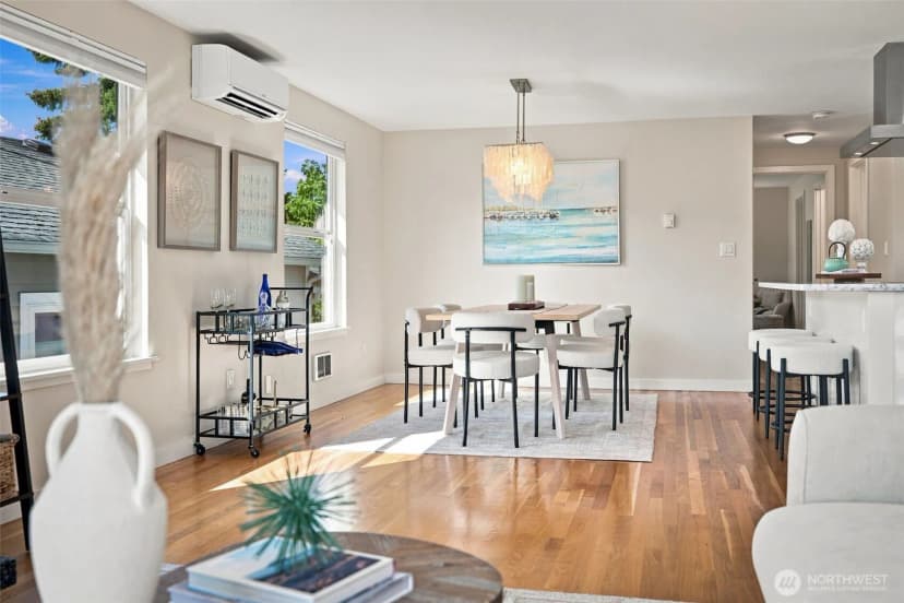 Property photo for 4511 Cascadia Avenue S, Seattle photo 10