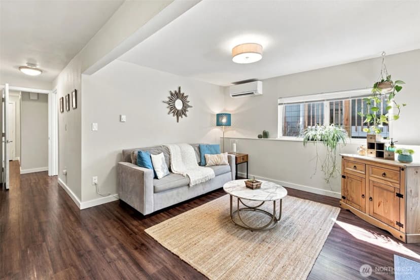 Property photo for 4511 Cascadia Avenue S, Seattle photo 22