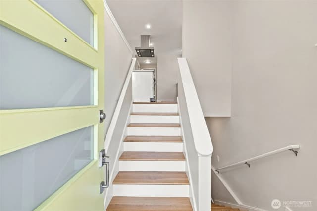 Property photo for 4511 Cascadia Avenue S, Seattle photo 3