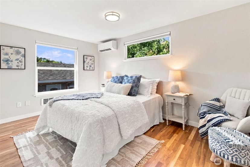 Property photo for 4511 Cascadia Avenue S, Seattle photo 13