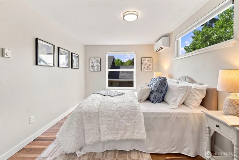 Property photo for 4511 Cascadia Avenue S, Seattle photo 14