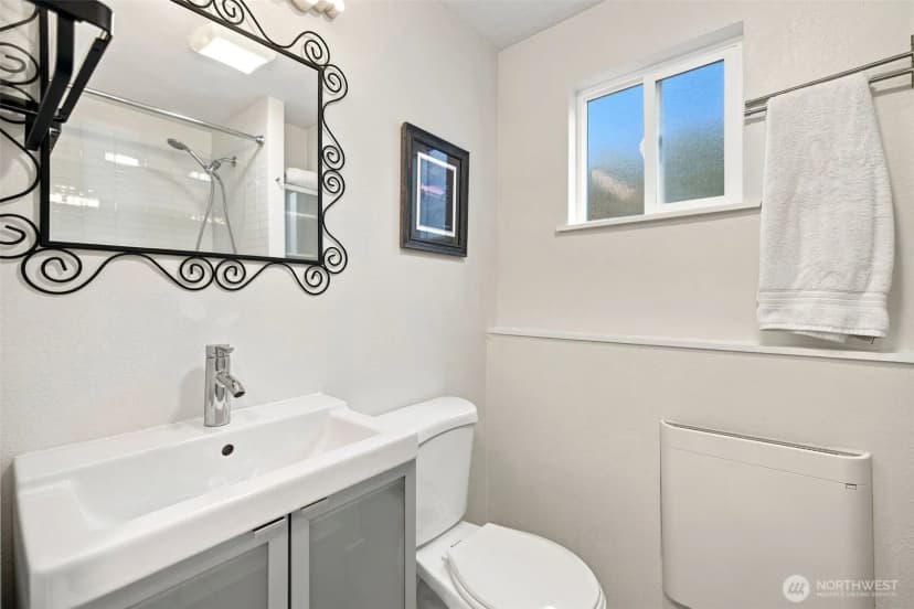 Property photo for 4511 Cascadia Avenue S, Seattle photo 28