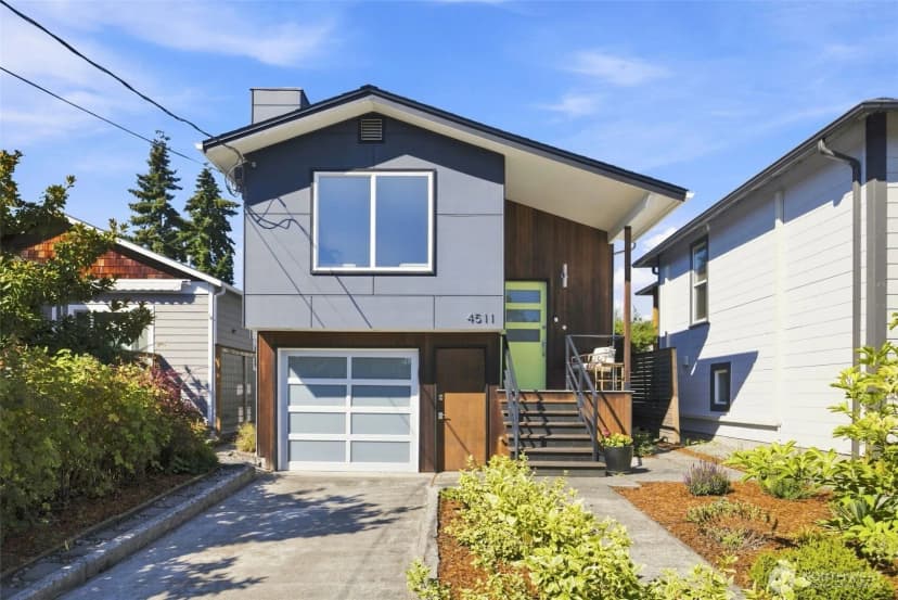 Property photo for 4511 Cascadia Avenue S, Seattle