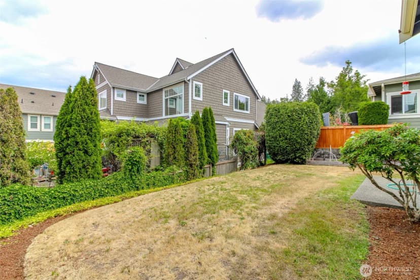 Property photo for 2972 Ne Marquette Way, Issaquah photo 28