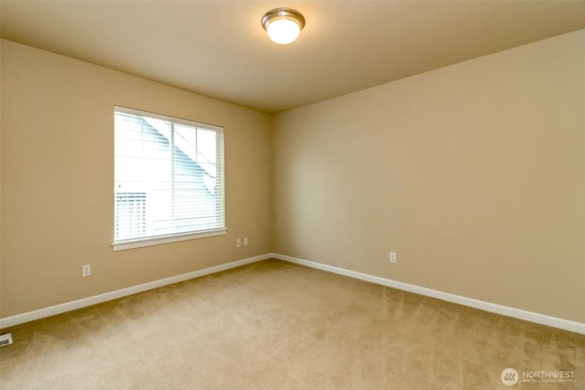 Property photo for 2972 Ne Marquette Way, Issaquah photo 24