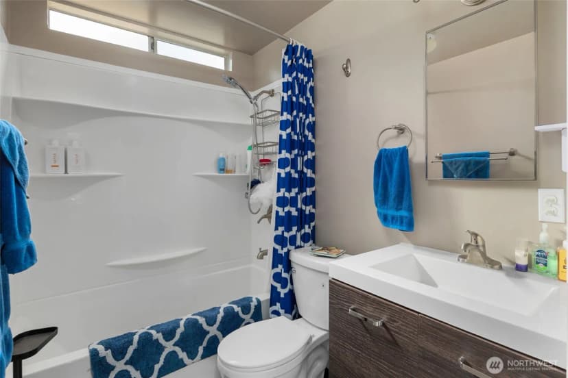 Property photo for 803 Hazzle Court, Coupeville photo 18