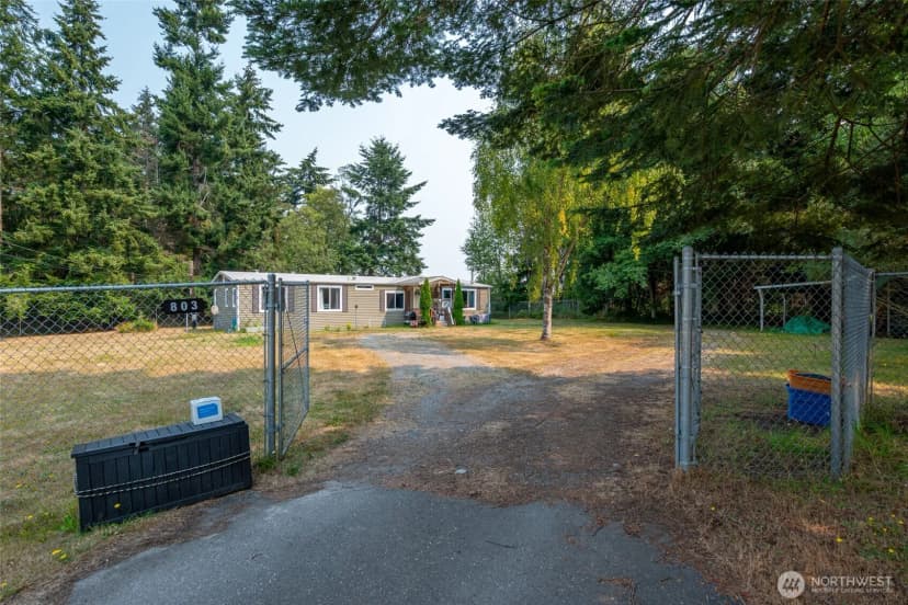Property photo for 803 Hazzle Court, Coupeville photo 23