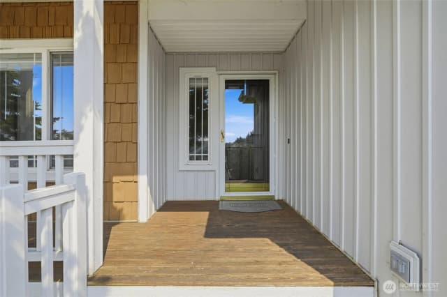 Property photo for 6805 59th Place Ne, Marysville photo 3