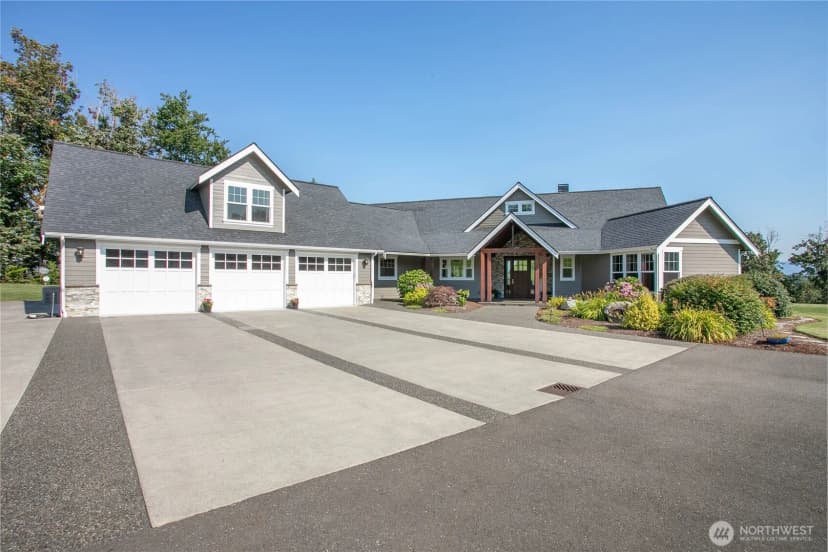 Property photo for 8460 Vahl Drive, Everson