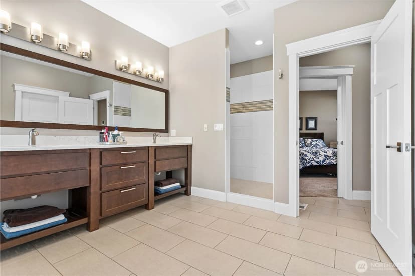 Property photo for 8460 Vahl Drive, Everson photo 20