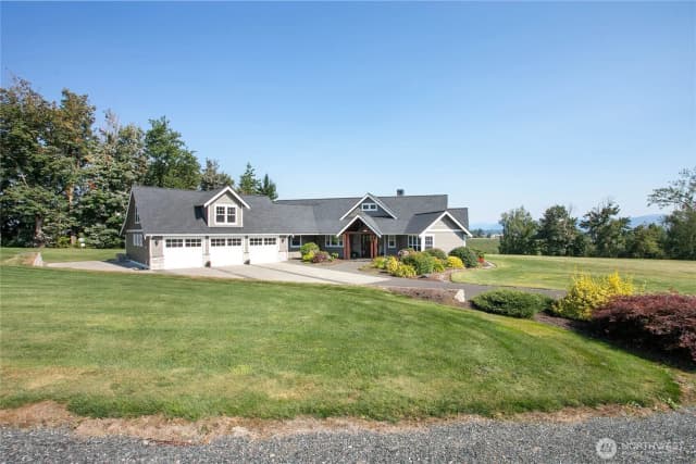 Property photo for 8460 Vahl Drive, Everson photo 2