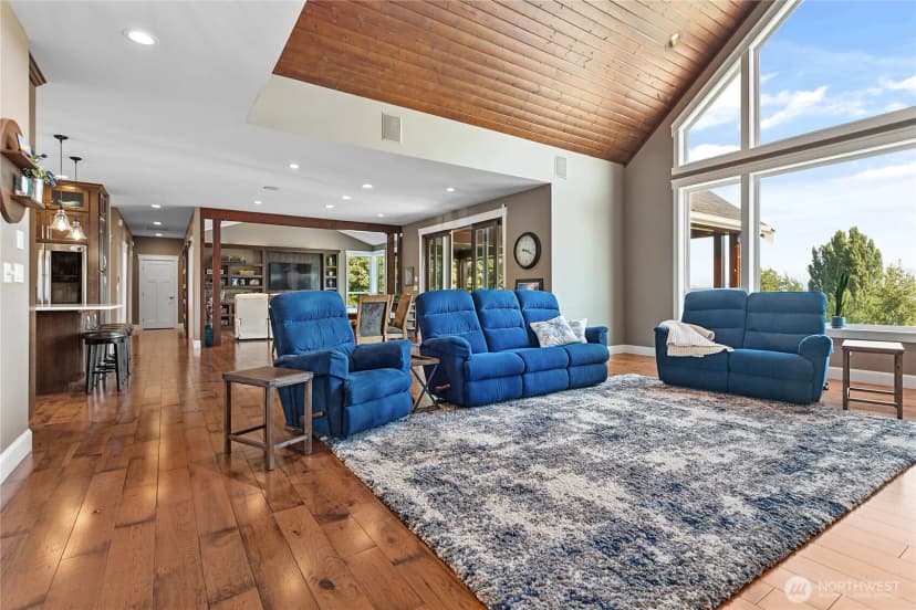 Property photo for 8460 Vahl Drive, Everson photo 8