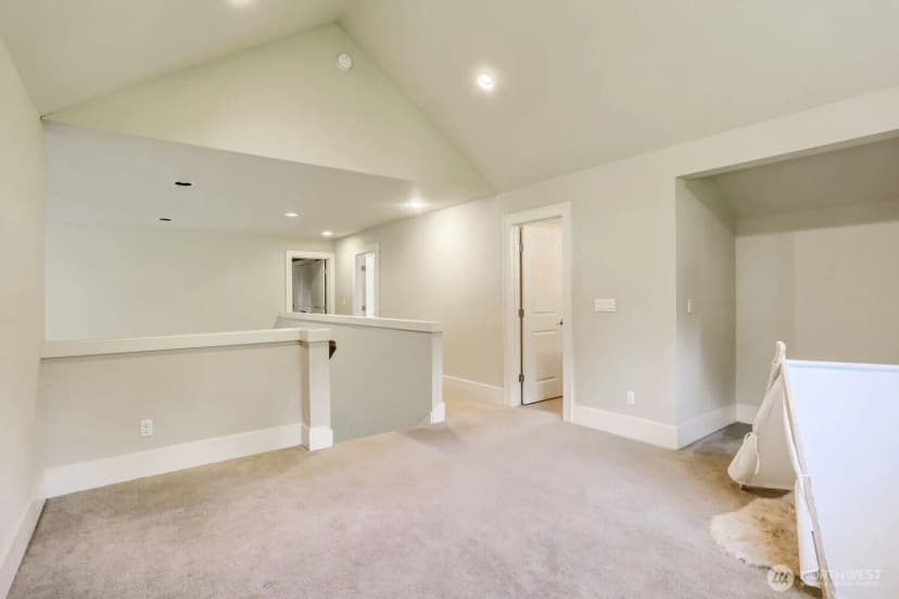 Property photo for 1727 Nile Avenue Ne, Renton photo 25