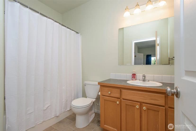 Property photo for 1031 W 14th Street, Port Angeles photo 20