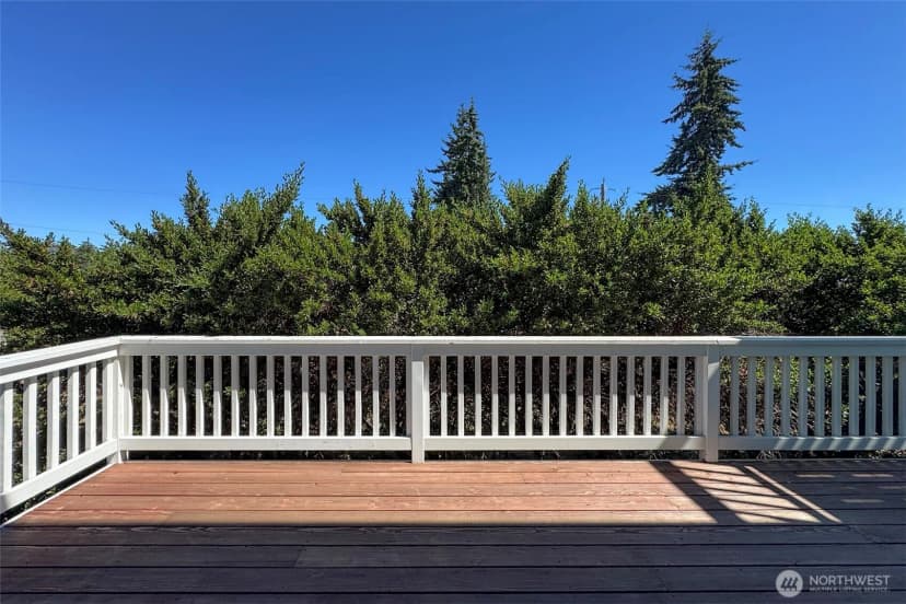 Property photo for 1031 W 14th Street, Port Angeles photo 17
