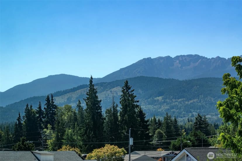 Property photo for 1031 W 14th Street, Port Angeles photo 31