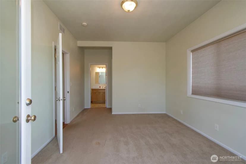 Property photo for 1031 W 14th Street, Port Angeles photo 19
