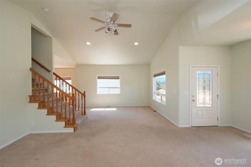Property photo for 1031 W 14th Street, Port Angeles photo 7