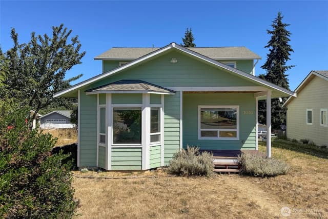 Property photo for 1031 W 14th Street, Port Angeles photo 2