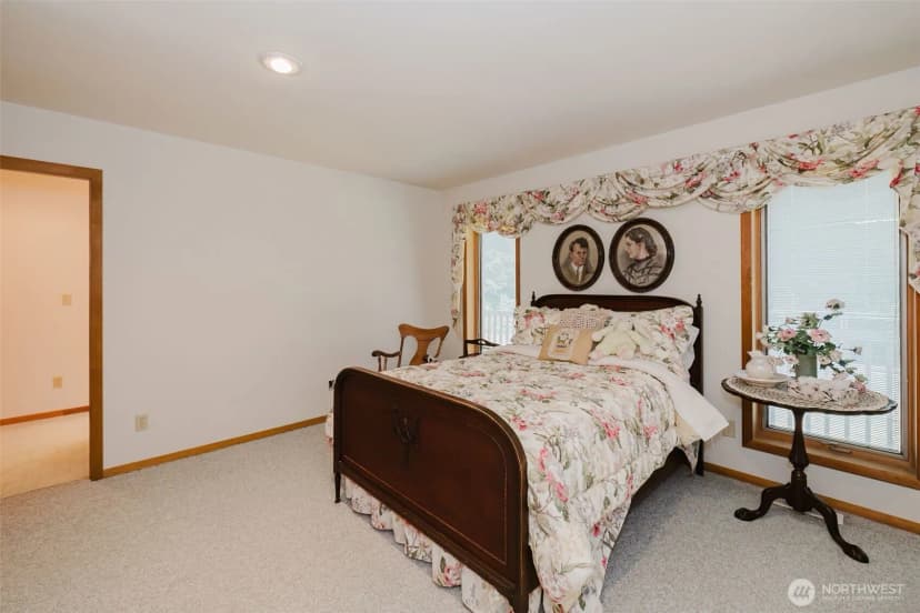 Property photo for 1225 Ne Hoffs Drive Drive, Poulsbo photo 29