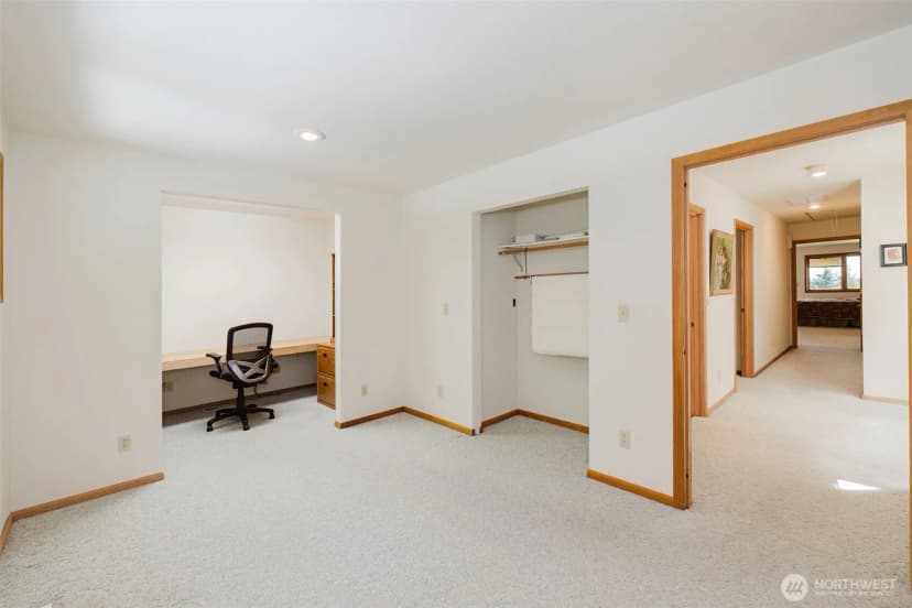 Property photo for 1225 Ne Hoffs Drive Drive, Poulsbo photo 32