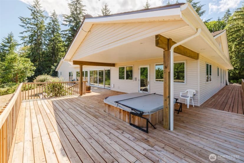 Property photo for 1225 Ne Hoffs Drive Drive, Poulsbo photo 34