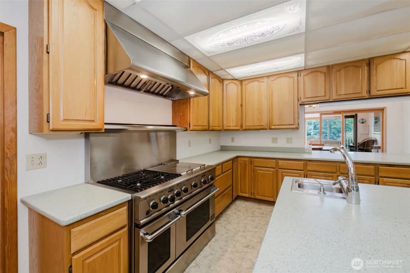 Property photo for 1225 Ne Hoffs Drive Drive, Poulsbo photo 16