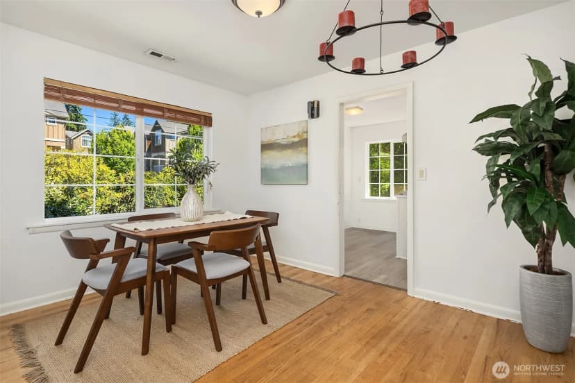 Property photo for 16414 48th Avenue W, Edmonds photo 8