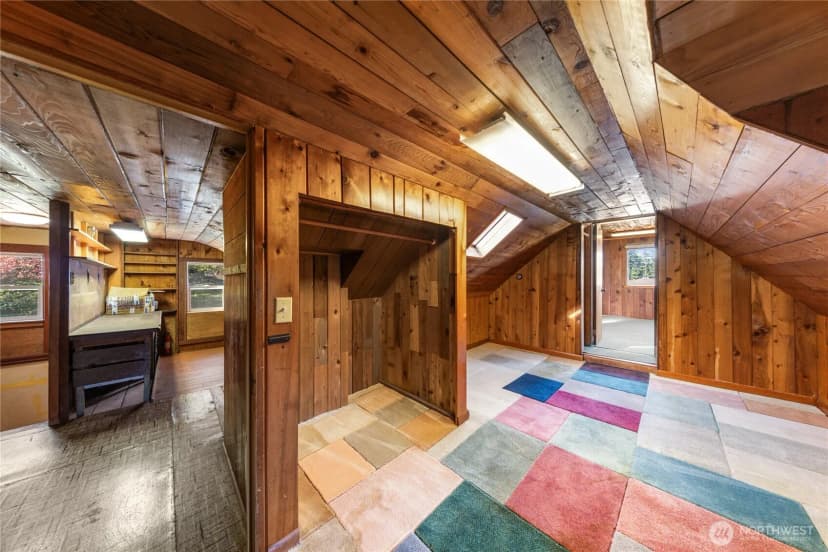 Property photo for 27193 State Route 20, Oak Harbor photo 14