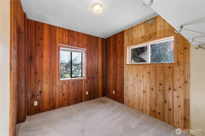 Property photo for 27193 State Route 20, Oak Harbor photo 10